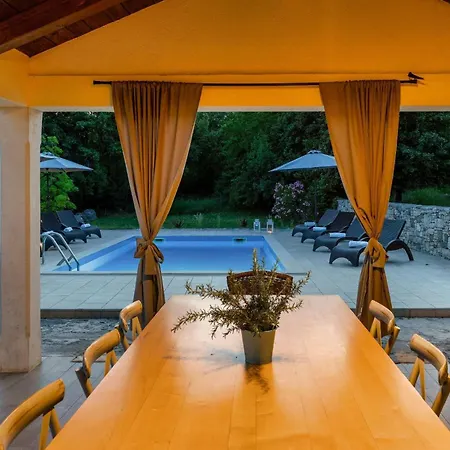 Natura Silente Villa